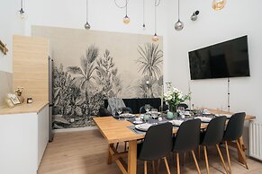 Dragonfly Old Town Apartment - LoftAffair