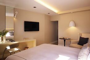 Vrachos Athens Suites