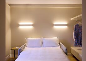 Vrachos Athens Suites