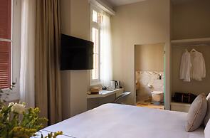 Vrachos Athens Suites