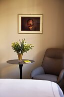 Vrachos Athens Suites