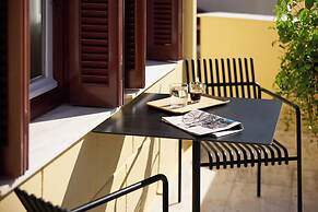 Vrachos Athens Suites