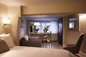 Vrachos Athens Suites