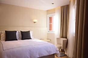 Vrachos Athens Suites