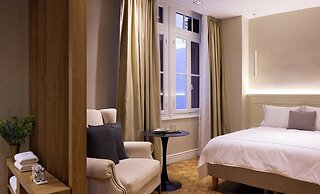 Vrachos Athens Suites