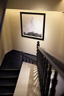 Vrachos Athens Suites