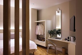 Vrachos Athens Suites