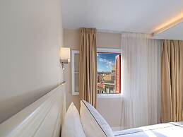 Vrachos Athens Suites