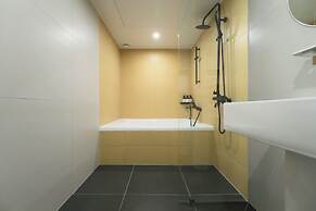 Time Terminal Hotel Daejeon 2nd by Aank