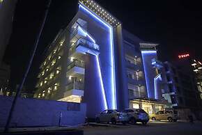 Goroomgo Swarna Digha