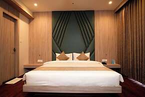 Goroomgo Swarna Digha