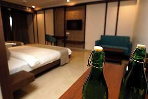 Goroomgo Swarna Digha