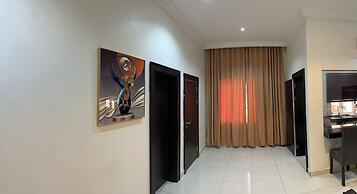 Aaron's Place Luxury Apartments & Rooms