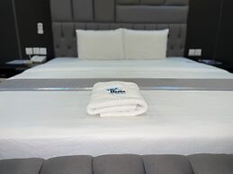 Aaron's Place Luxury Apartments & Rooms