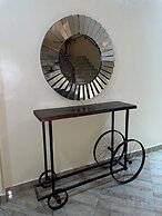 Aaron's Place Luxury Apartments & Rooms