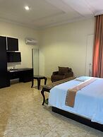 Aaron's Place Luxury Apartments & Rooms