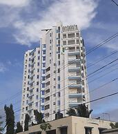 Lux Suites Moonlight Luxury Apartments