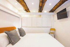 Quartieri Spagnoli Housing