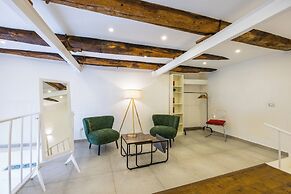 Quartieri Spagnoli Housing