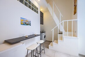 Quartieri Spagnoli Housing