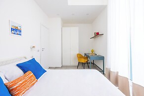 Quartieri Spagnoli Housing