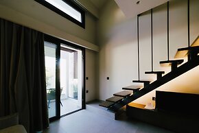 LAN-GO LUXURY LIVING