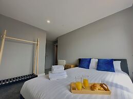 City Centre Albert Dock & Arena Apts