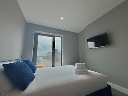 City Centre Albert Dock & Arena Apts