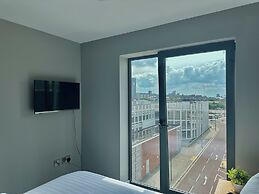 City Centre Albert Dock & Arena Apts