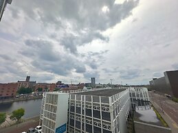 City Centre Albert Dock & Arena Apts