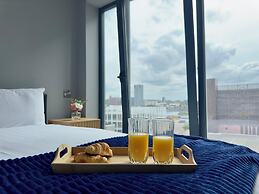 City Centre Albert Dock & Arena Apts
