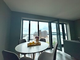 City Centre Albert Dock & Arena Apts
