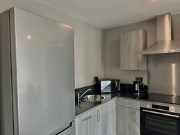 City Centre Albert Dock & Arena Apts