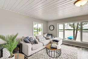 Renovated Brainerd Cabin on Lake: Fish & Swim!
