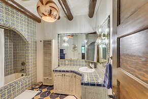 Mid-century Modern Taos Home w/ Hot Tub & Fire Pit