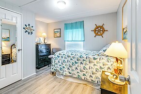 1/2 Mi to Ocean: Surfside Beach Resort Home