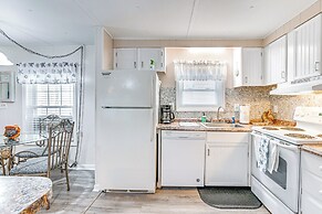 1/2 Mi to Ocean: Surfside Beach Resort Home