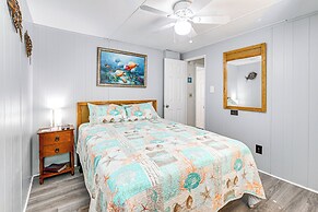 1/2 Mi to Ocean: Surfside Beach Resort Home