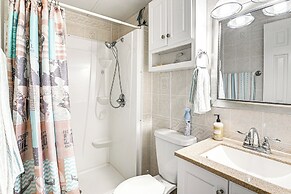 1/2 Mi to Ocean: Surfside Beach Resort Home