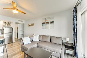 Cozy Daytona Beach Condo - Steps to Ocean!