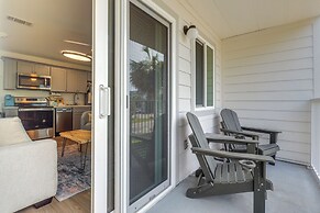 Beachy Gulf Shores Condo w/ Pool, Walk to Shore!