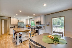 Cedar Creek Reservoir Home w/ Private Boat Ramp!