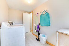Houghton Lake Cottage w/ Patio: Walk to Waterfront