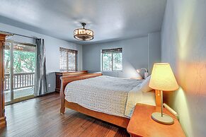 6 Mi to Mt Union: Peaceful Cabin w/ Deck