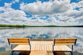 Bearskin Lake Cabin: Fish, Boat & Relax!