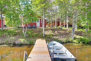 Bearskin Lake Cabin: Fish, Boat & Relax!