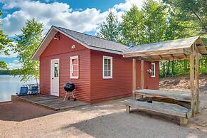 Oneida County Cabin w/ Private Dock & Rowboat!