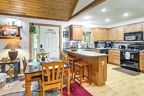 Idyllic Sylva Cabin w/ Great Smoky Mountains View!