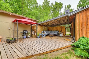 Sterling Home w/ Patio, BBQ Grill & Fire Pit!