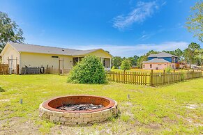 Navarre House w/ Game Room: 5 Mi to Beaches!
